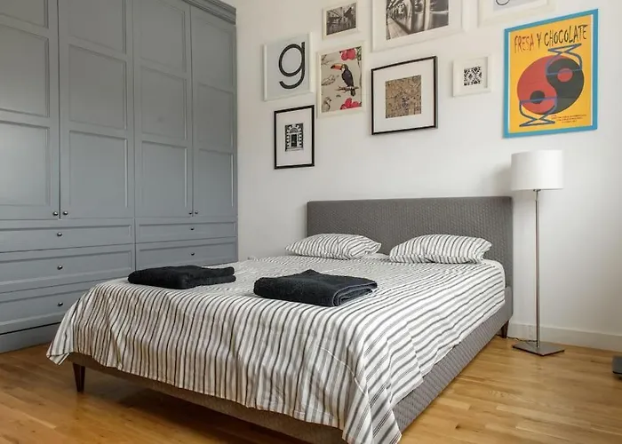 Calderon - In Centre At Universitate & Old Town *