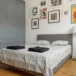 Calderon - In Centre At Universitate & Old Town *